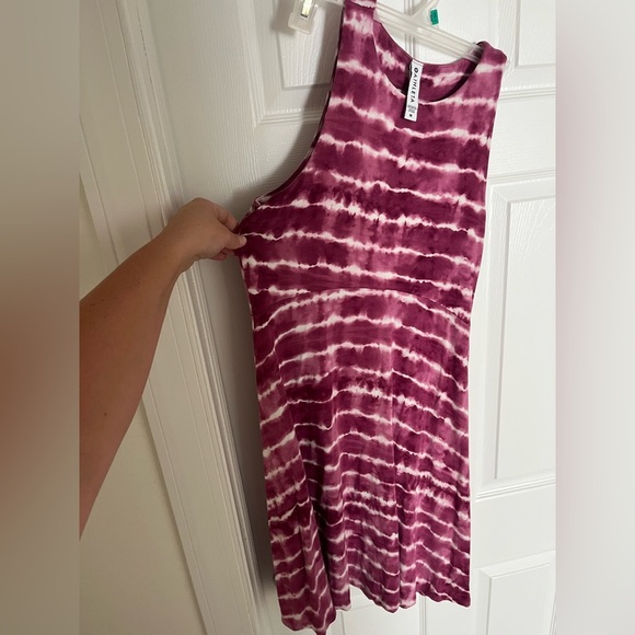 Athleta Tie-Dye Pink and White Dress - Picture 4 of 8